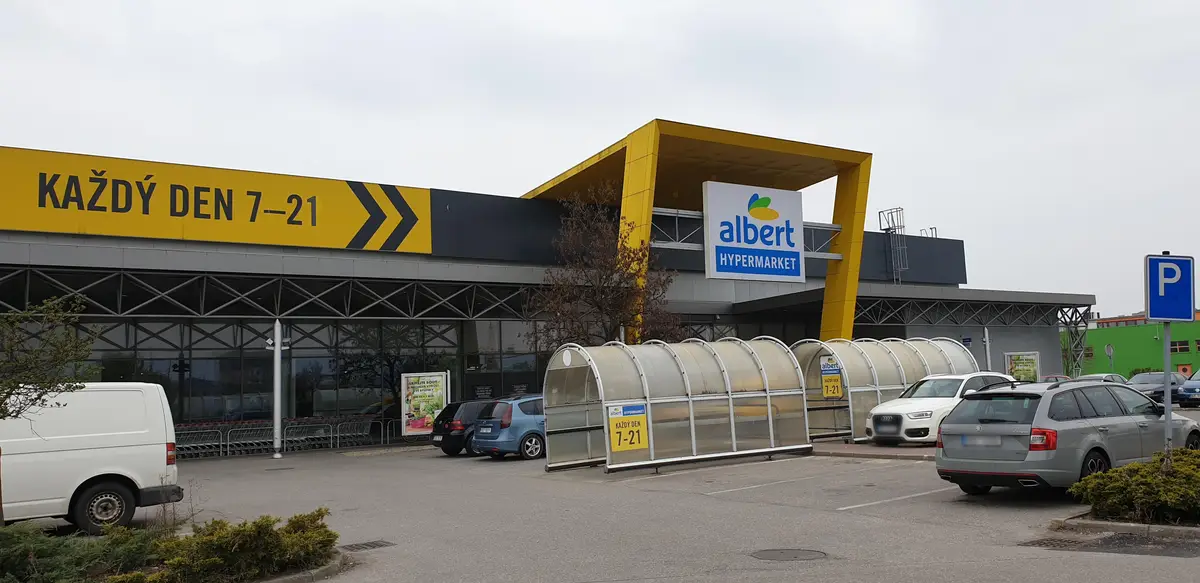 Albert Hypermarket